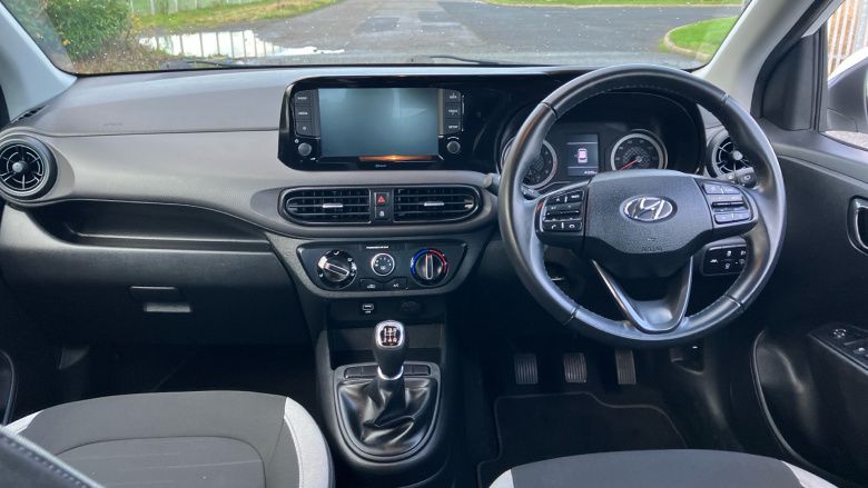 Hyundai i10 1.2 MPi SE Connect 5dr Petrol Hatchback